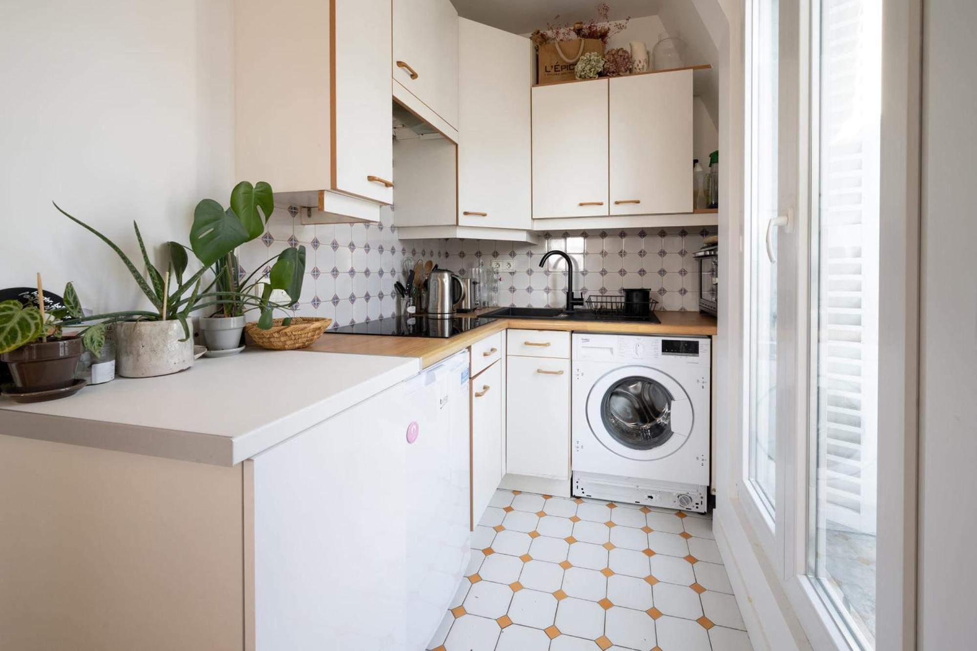 Candie - Welkeys * Paris